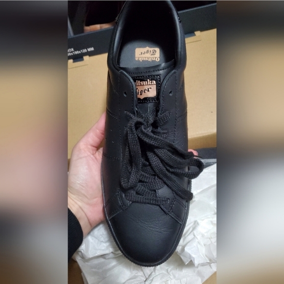 Asics Onitsuka Tiger Lawnship 3.0 - Picture 3 of 3